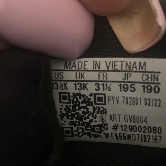 ADIDAS - Picture 5 of 6